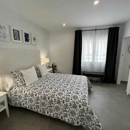 Xix C Morales & Arnal Apartment