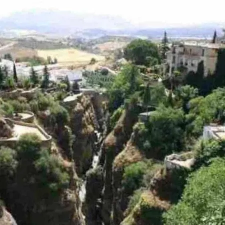 Xix C Morales & Arnal 公寓