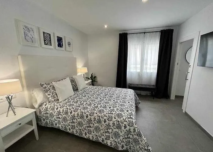 Xix C Morales & Arnal Apartment